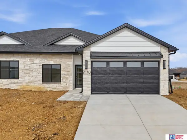 9140 Lucena Drive, Lincoln, NE 68520