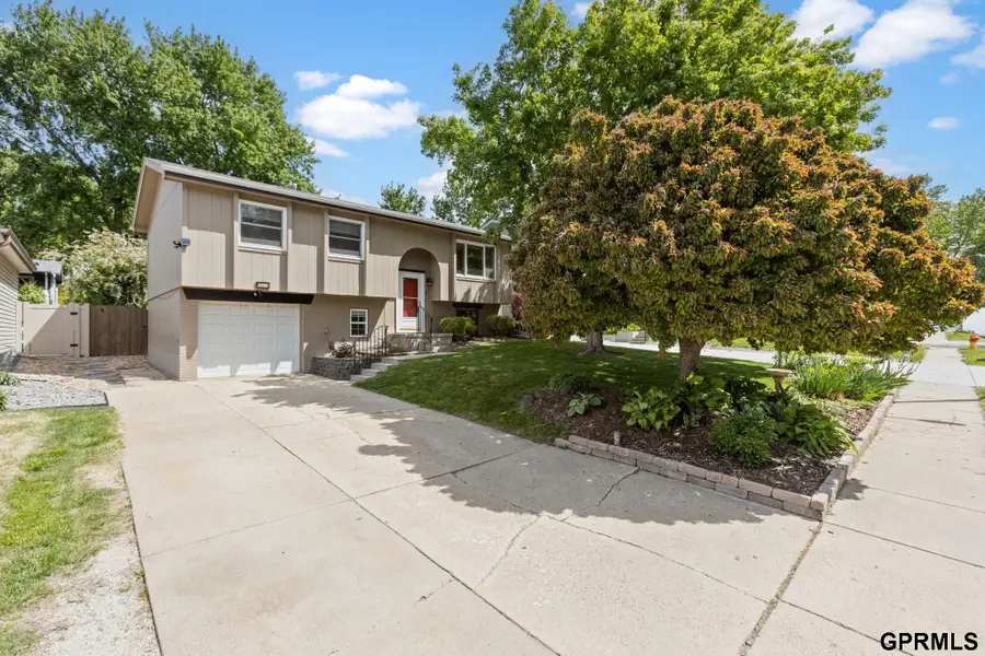 13074 Meredith Avenue, Omaha, NE 68164 - #2