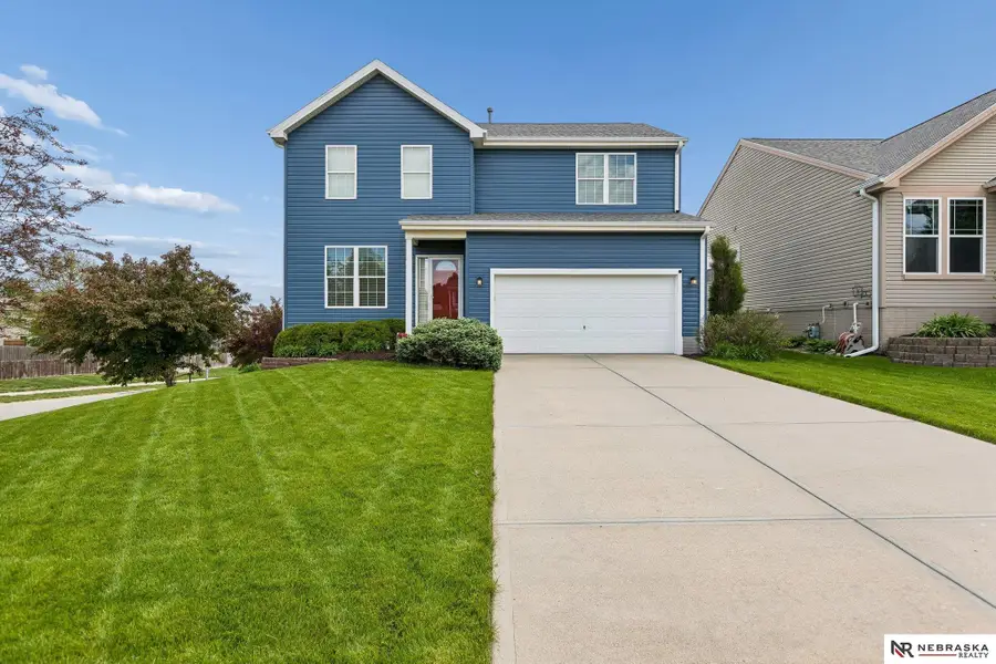 8025 N 147th Avenue, Bennington, NE 68007 - #2