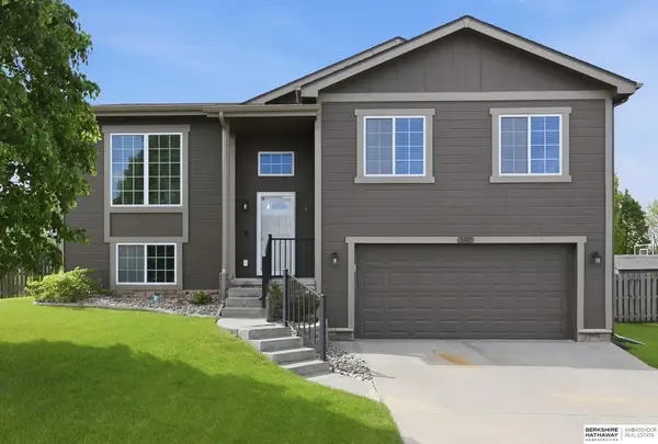 7407 Peters Street, La Vista, NE 68128