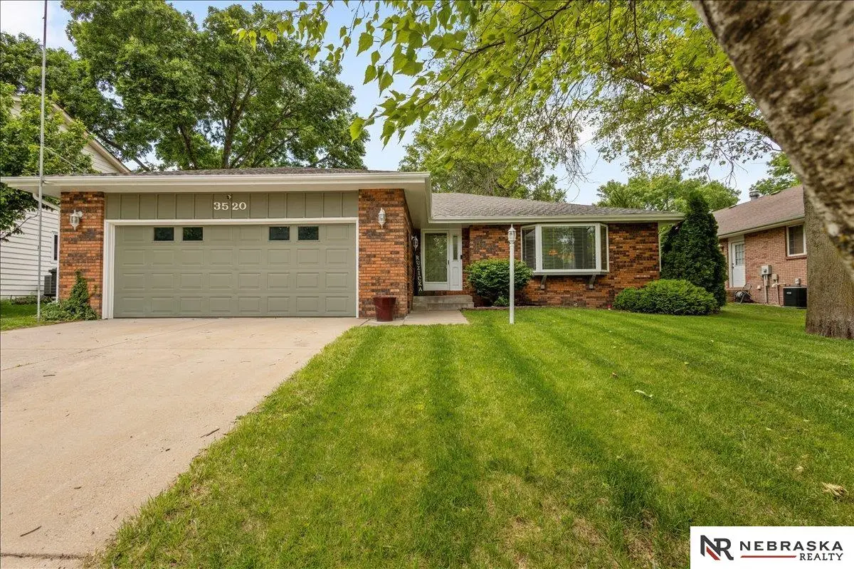 3520 S Hope Court, Lincoln, NE 68502 - #1