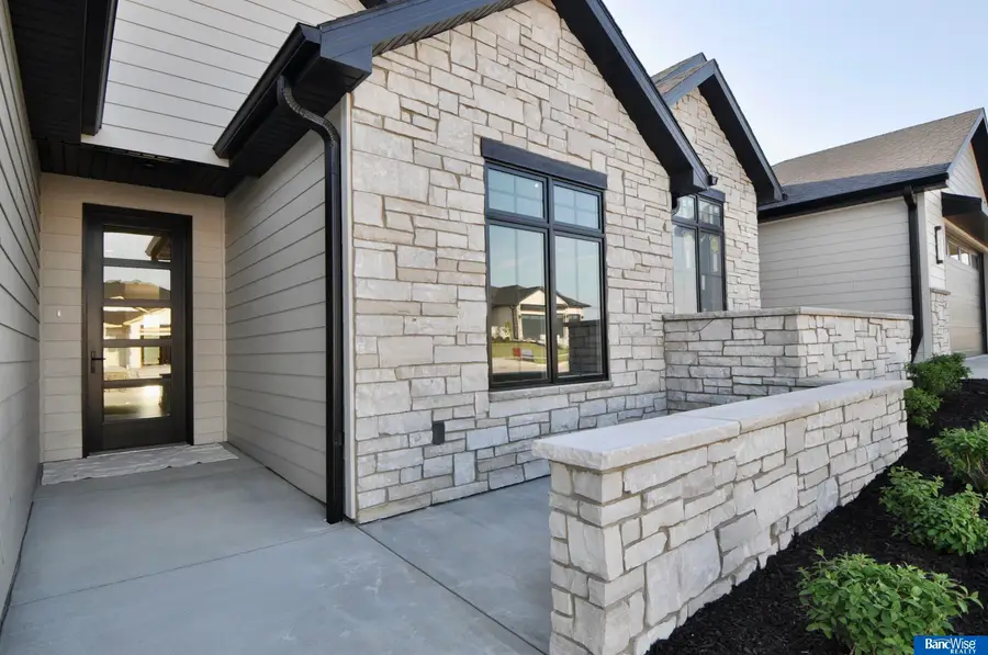8015 S 43 Street, Lincoln, NE 68516 - #2