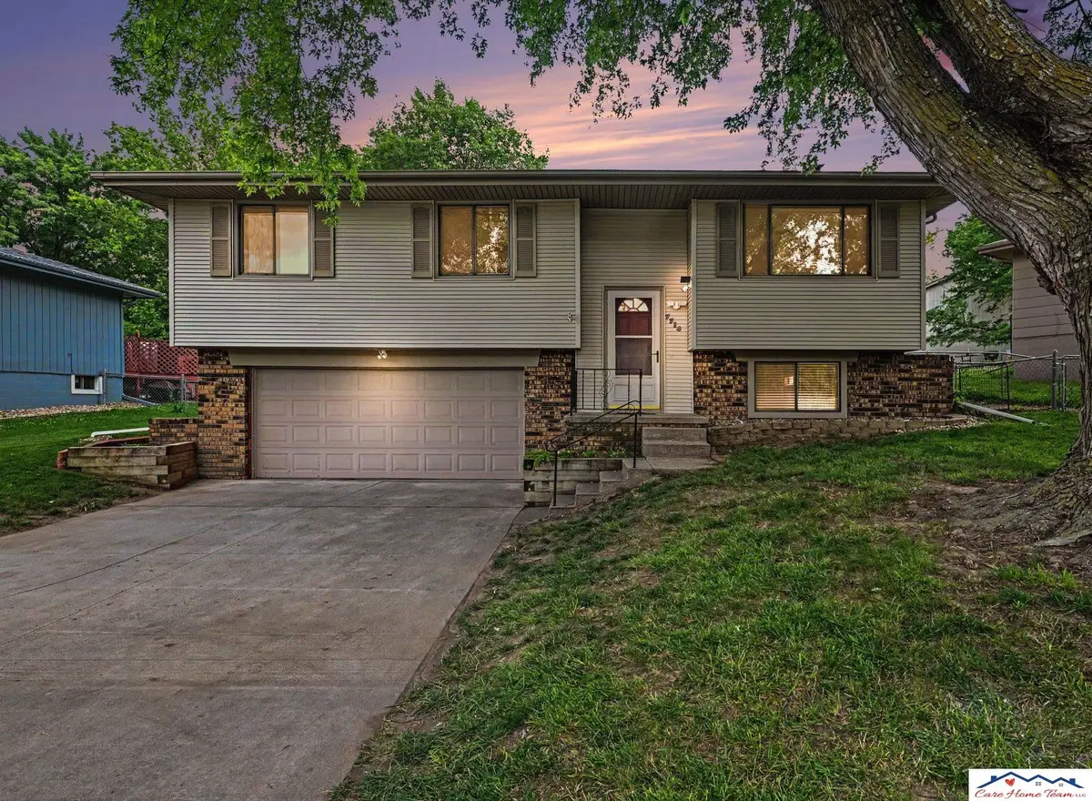 7714 Braun Avenue, La Vista, NE 68128 - #1