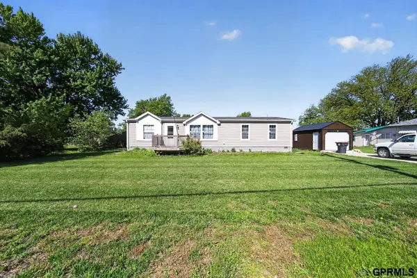1611 N Ashland Avenue, Beatrice, NE 68310
