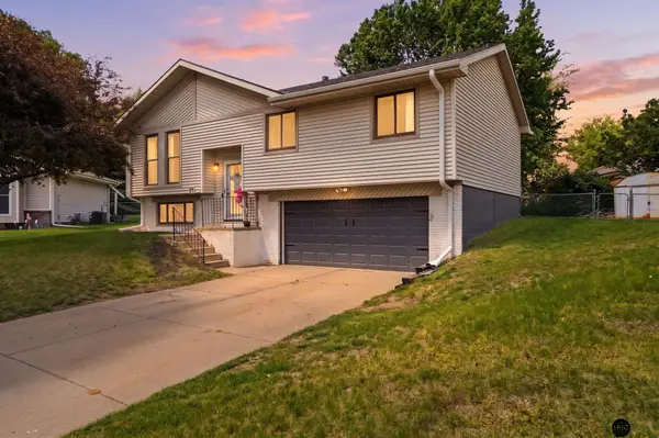 6130 W Beal Circle, Lincoln, NE 68521