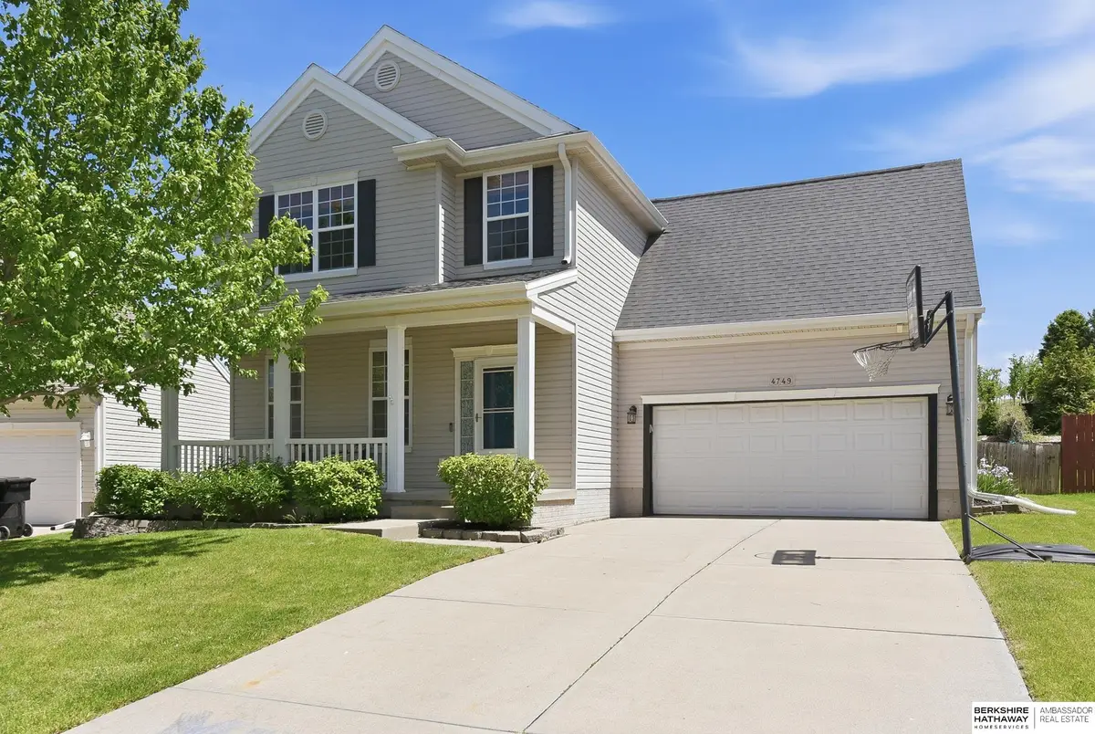 4749 S 194 Avenue, Omaha, NE 68135 - #1