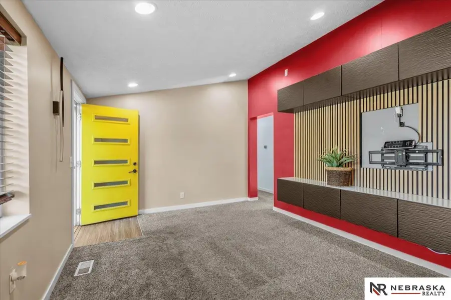 21 N 36th Street, Council Bluffs, IA 51501 - #3