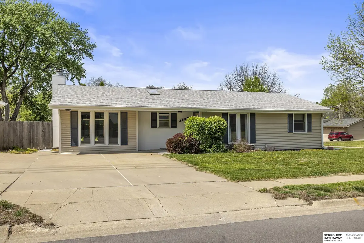 3809 S 56th Street, Lincoln, NE 68506 - #1