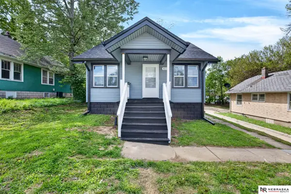 4115 Maple Street, Omaha, NE 68111