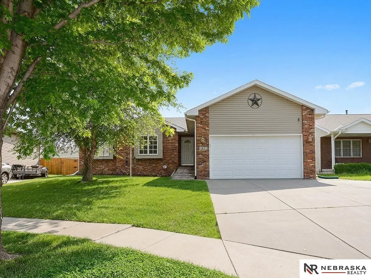 1601 Blackhawk Circle, Lincoln, NE 68521 - #1