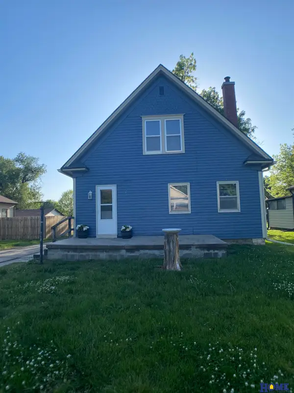 605 N 10th Street, Beatrice, NE 68310