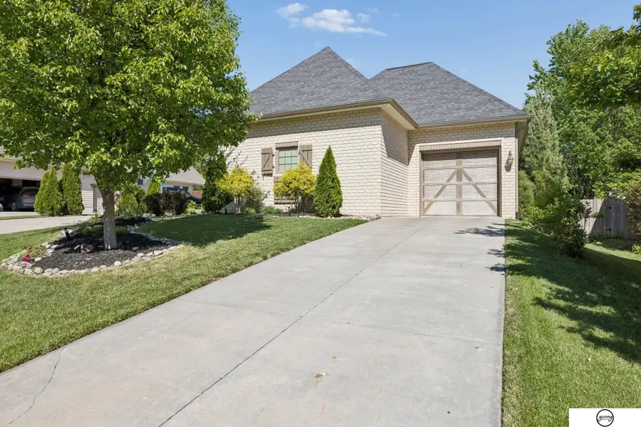 5710 S 88th Street, Lincoln, NE 68526 - #2