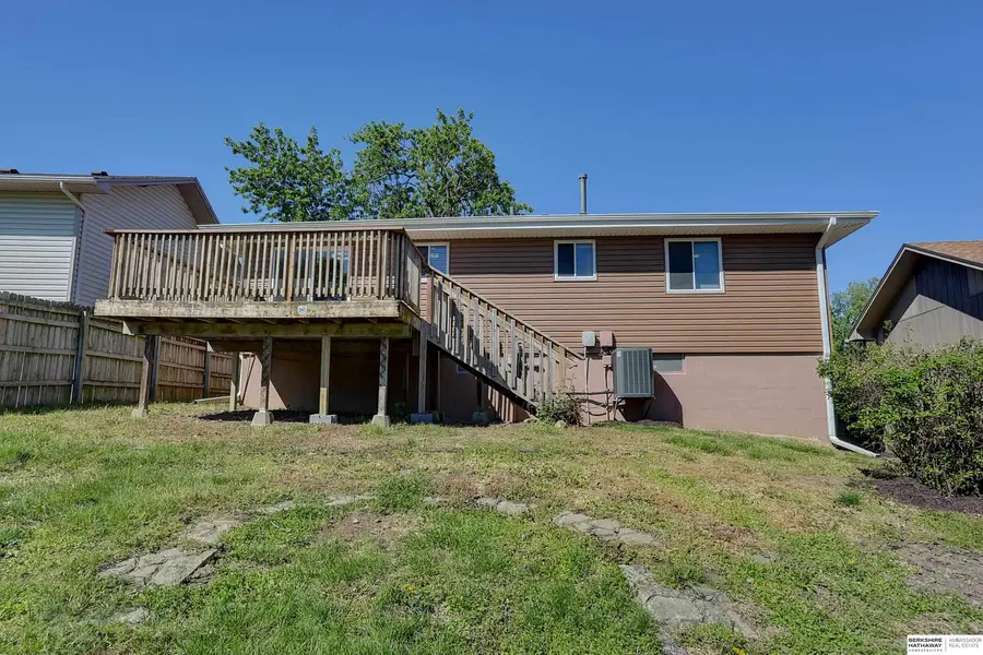 5911 S 137 Street, Omaha, NE 68137 - #3