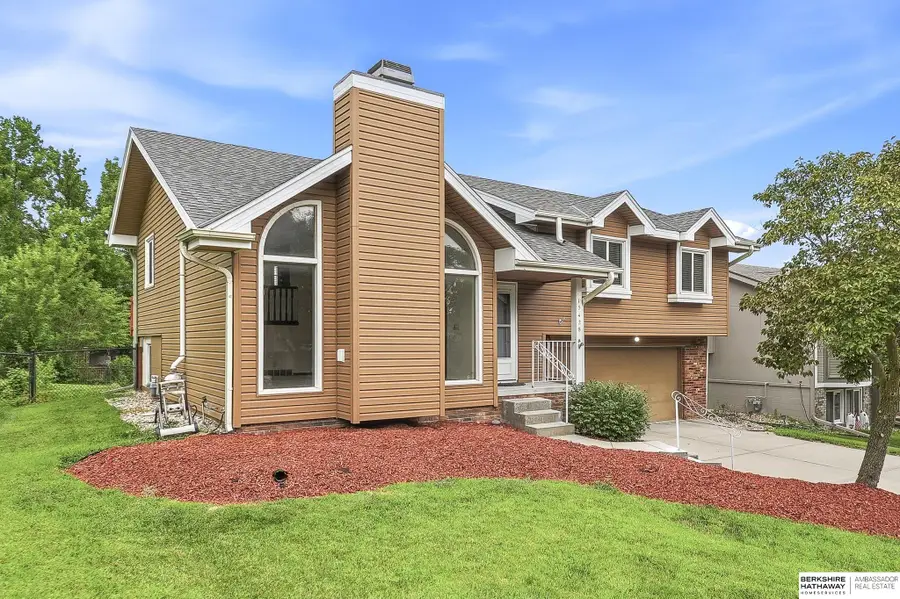 15428 Locust Street, Omaha, NE 68116 - #2