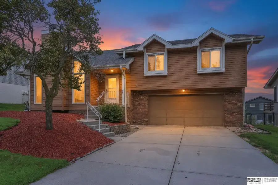 15428 Locust Street, Omaha, NE 68116 - #3