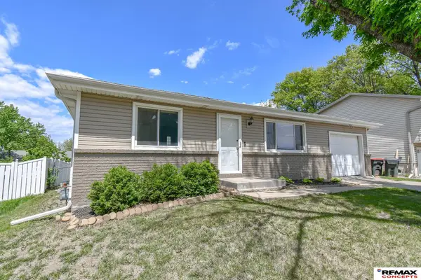 1814 W Peach Street, Lincoln, NE 68522