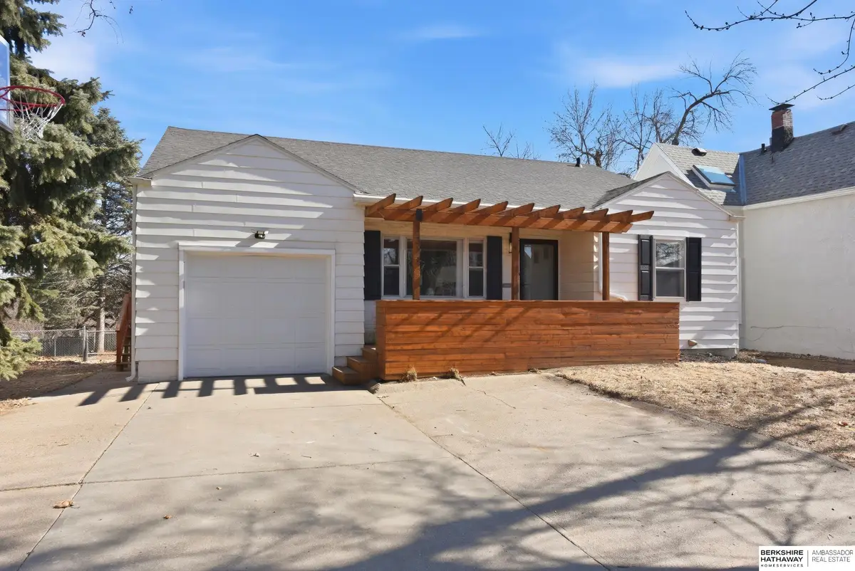 2327 N 60th Avenue, Omaha, NE 68104 - #1