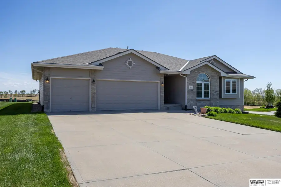 1001 Spruce Street, Springfield, NE 68059 - #2