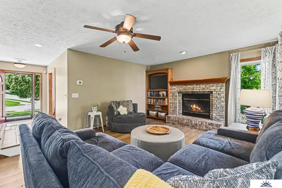 16928 Karen Street, Omaha, NE 68135 - #3