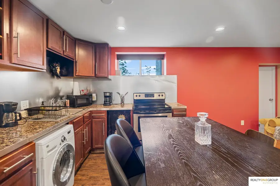 2315 Harney Street #100, Omaha, NE 68102 - #3