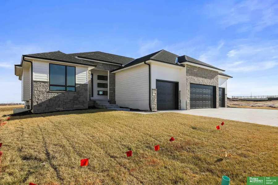 5709 N 195th Street, Elkhorn, NE 68022 - #2