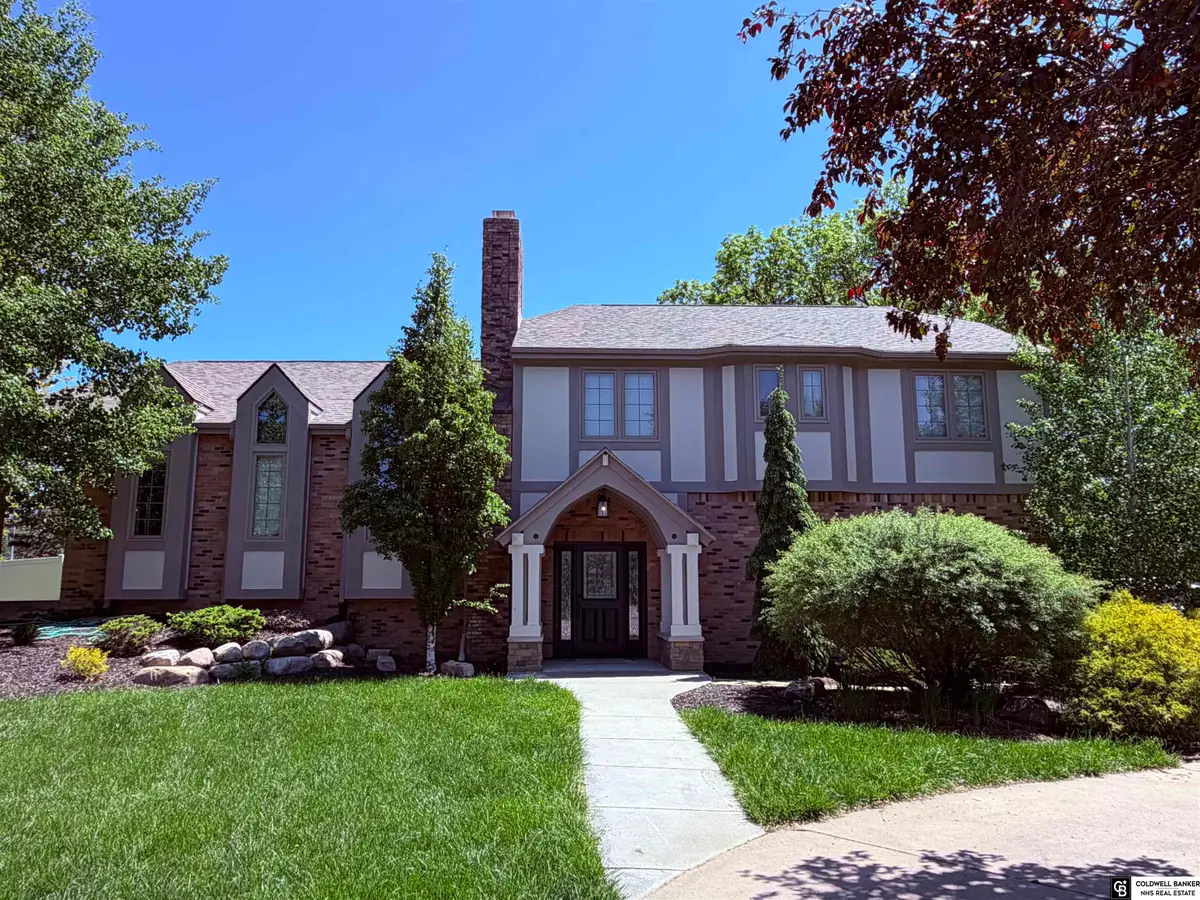 2601 Bretigne Circle, Lincoln, NE 68512 - #1