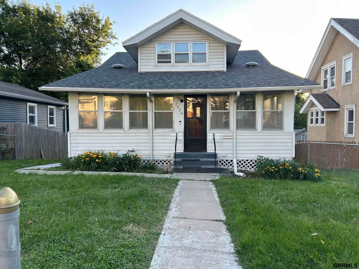 3076 S 34th Street, Omaha, NE 68105 - #1
