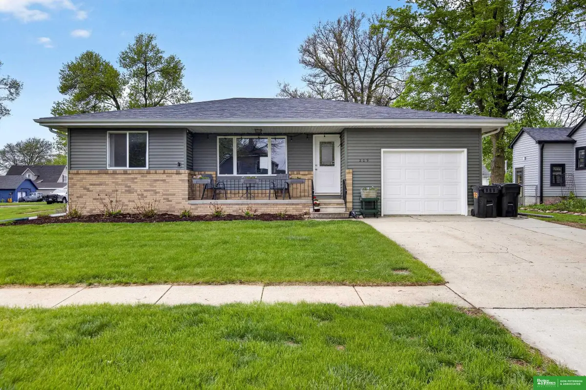 209 S 2nd Street, Cedar Bluffs, NE 68015 - #1