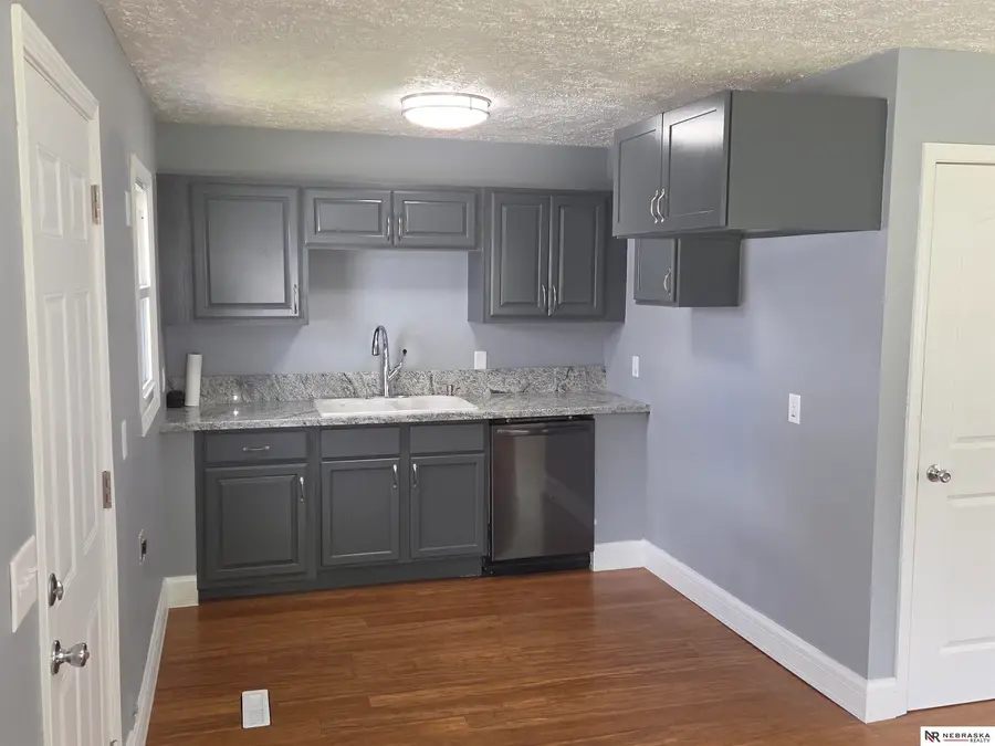 6107 Seward Street, Omaha, NE 68104 - #2