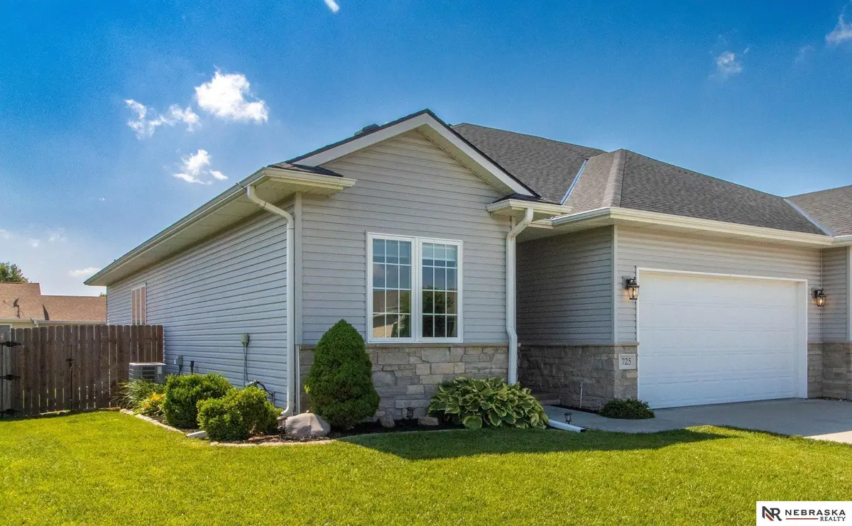 725 Larkspur Drive, Hickman, NE 68372 - #1