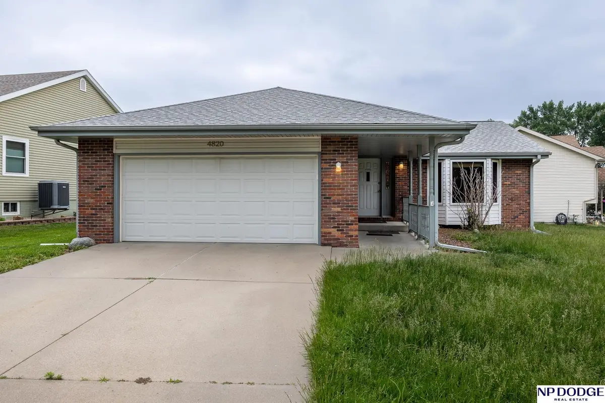 4820 Bunker Hill Road, Lincoln, NE 68521 - #1