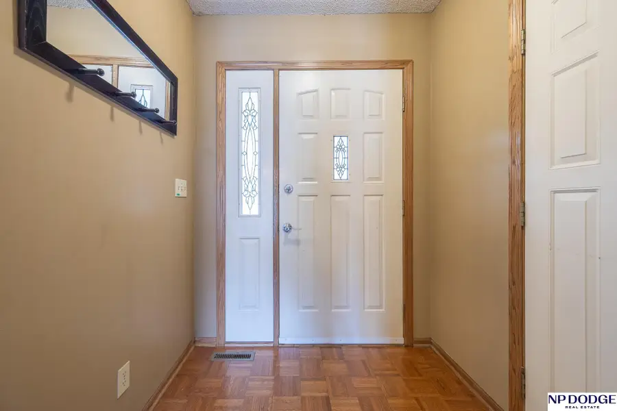 4820 Bunker Hill Road, Lincoln, NE 68521 - #2