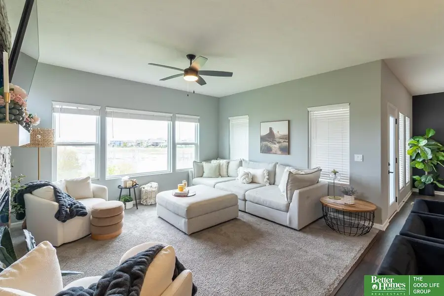 10217 S 109 Street, Papillion, NE 68046 - #3