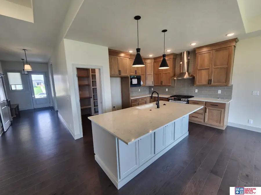 602 N 107th Street, Lincoln, NE 68527 - #3