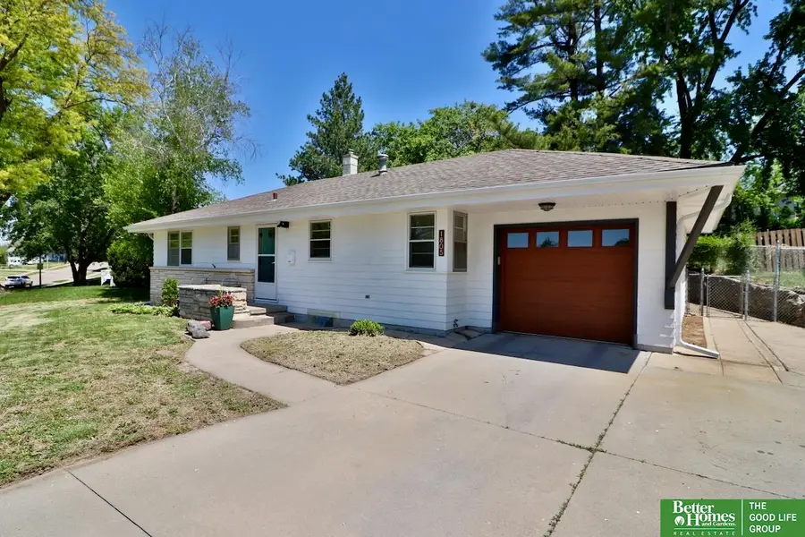 1805 N 78 Street, Omaha, NE 68114 - #2