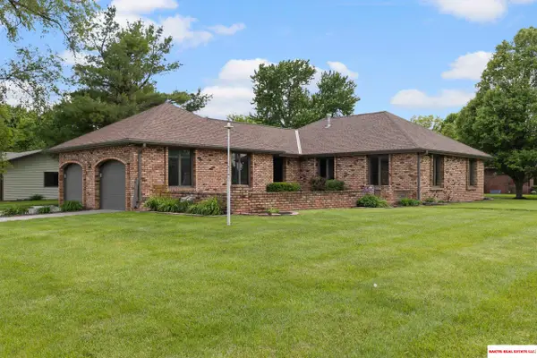 2423 Lincoln Street, Beatrice, NE 68310
