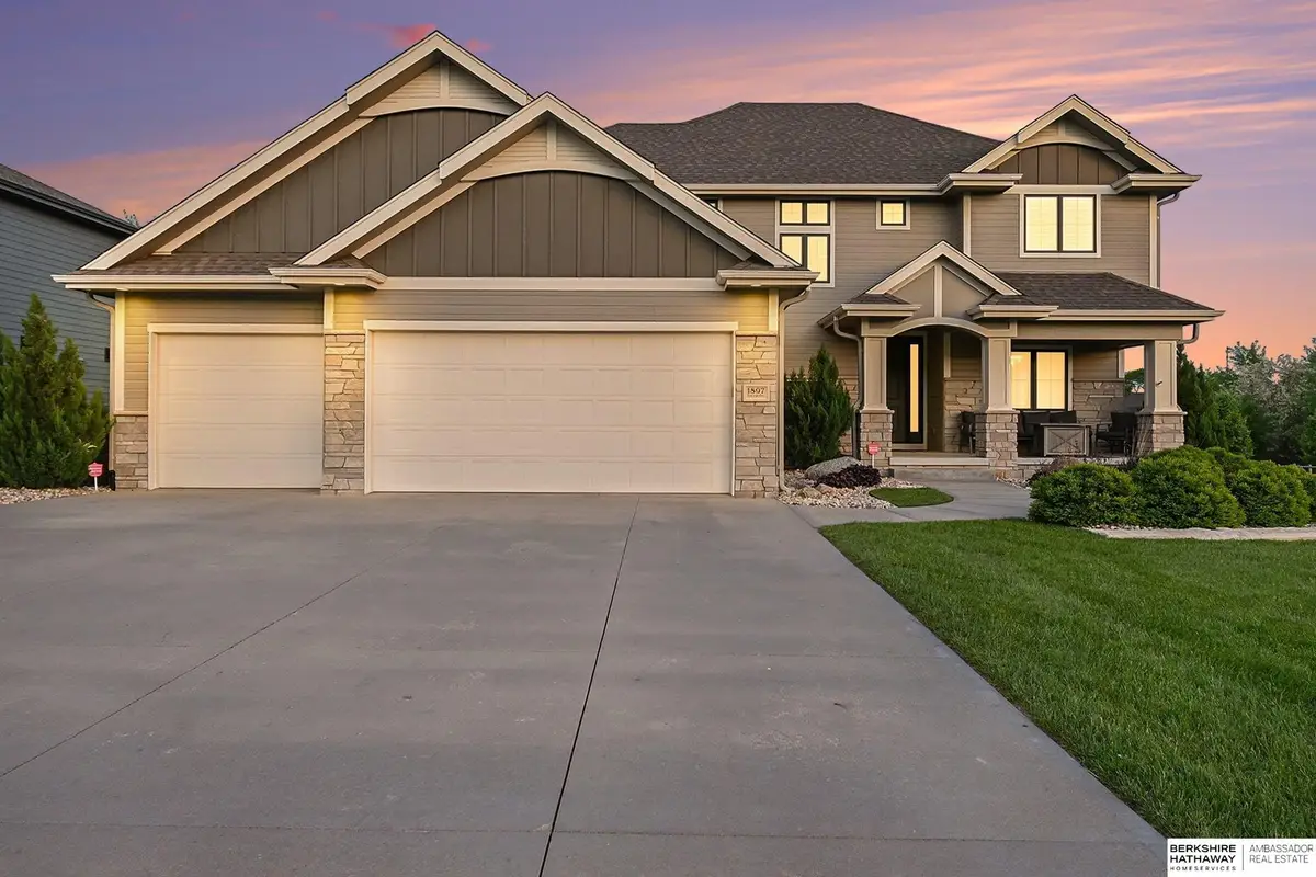 1897 Blue Sage Parkway, Elkhorn, NE 68022 - #1