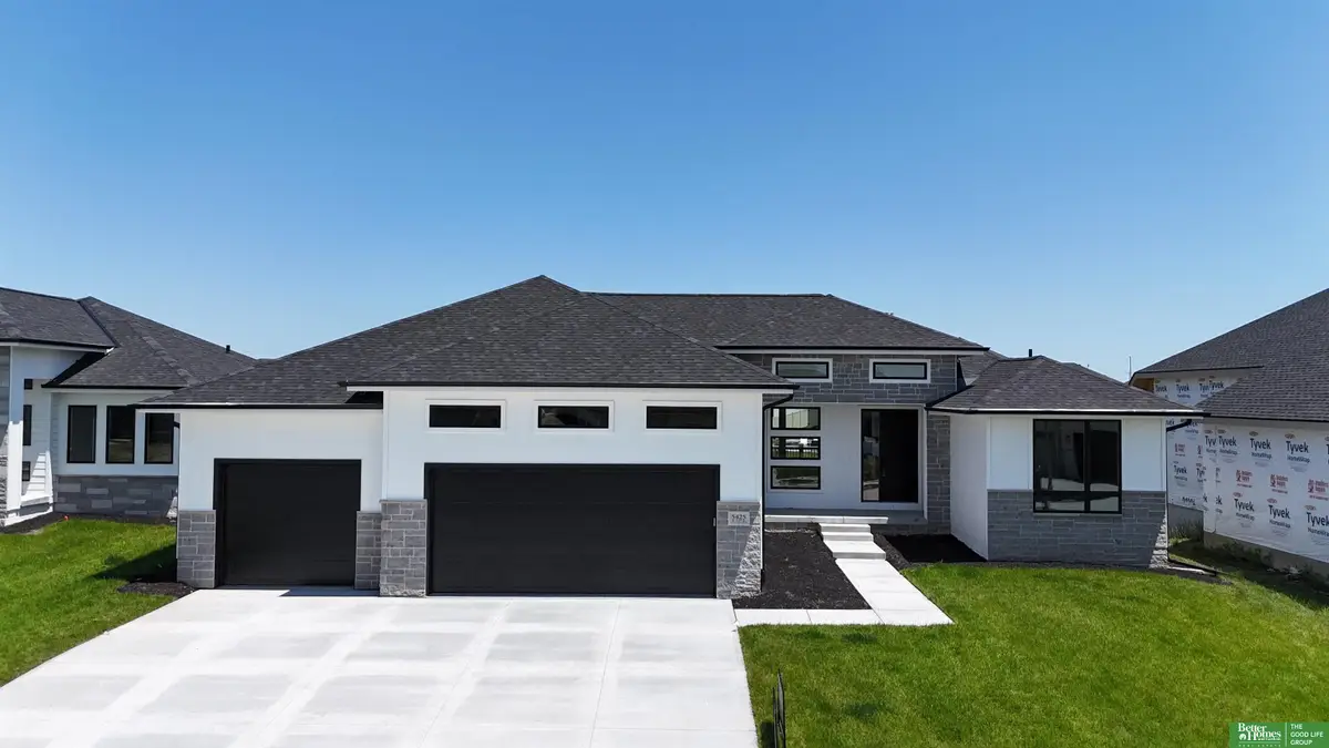 5425 N 212 Street, Elkhorn, NE 68022 - #1