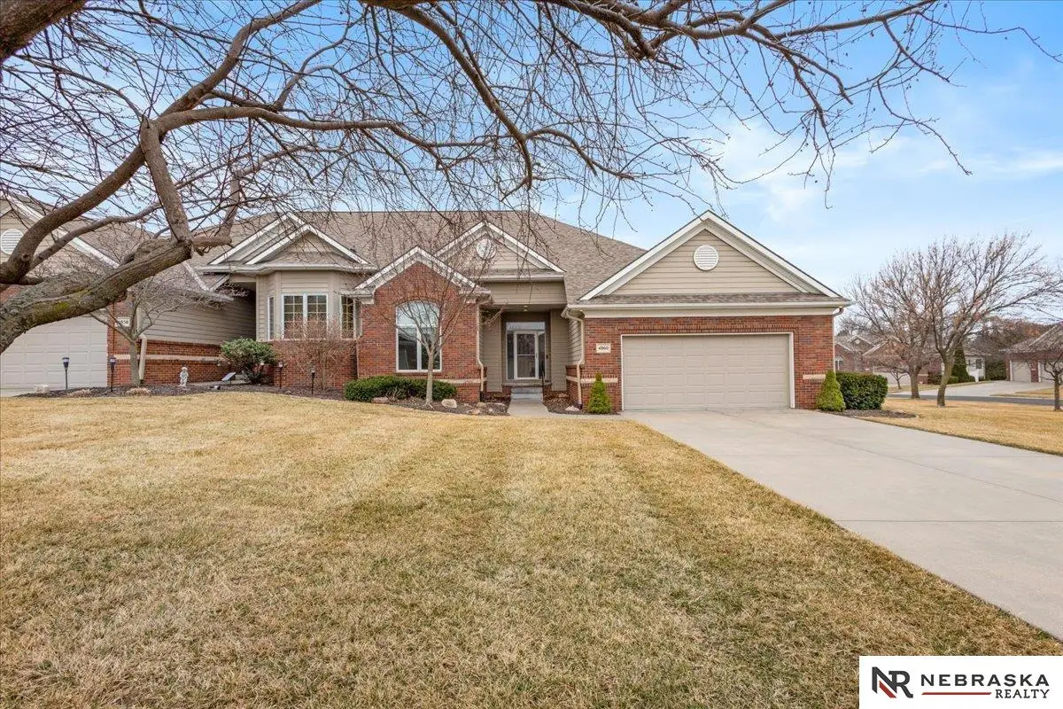 4860 Gleneagle Court, Lincoln, NE 68526 - #1