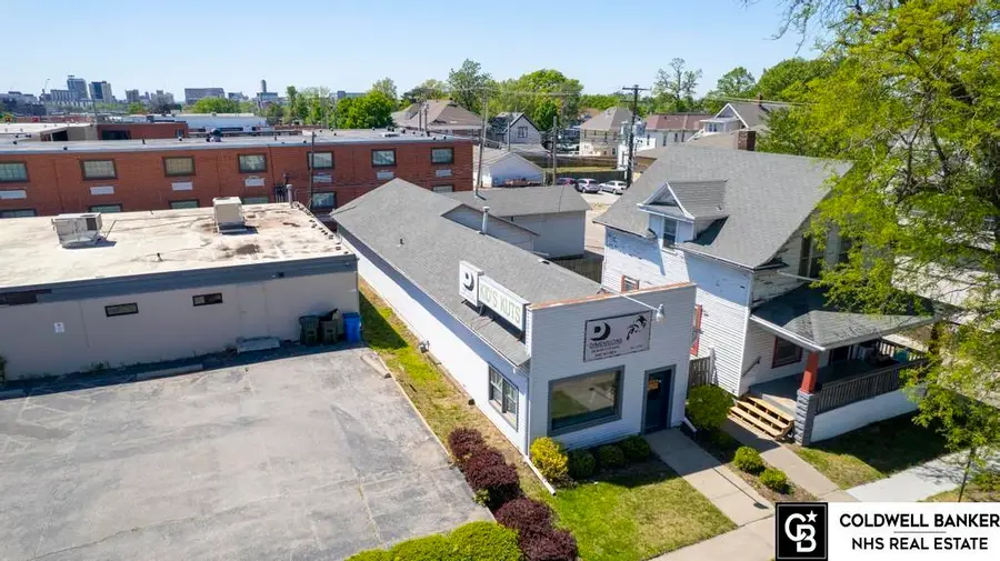 121 N 28th Street, Lincoln, NE 68503 - #2