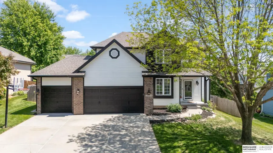 12105 N 160th Street, Bennington, NE 68007 - #2
