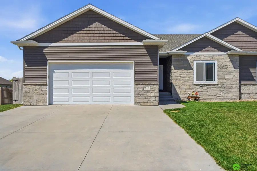 9515 Friedman Street, Lincoln, NE 68516 - #2