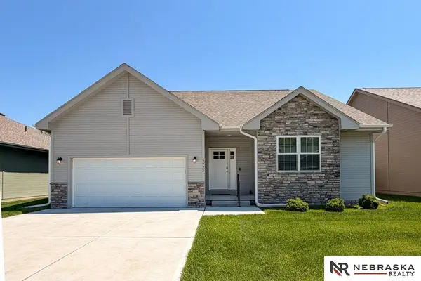 2725 Krejci Boulevard, Blair, NE 68008