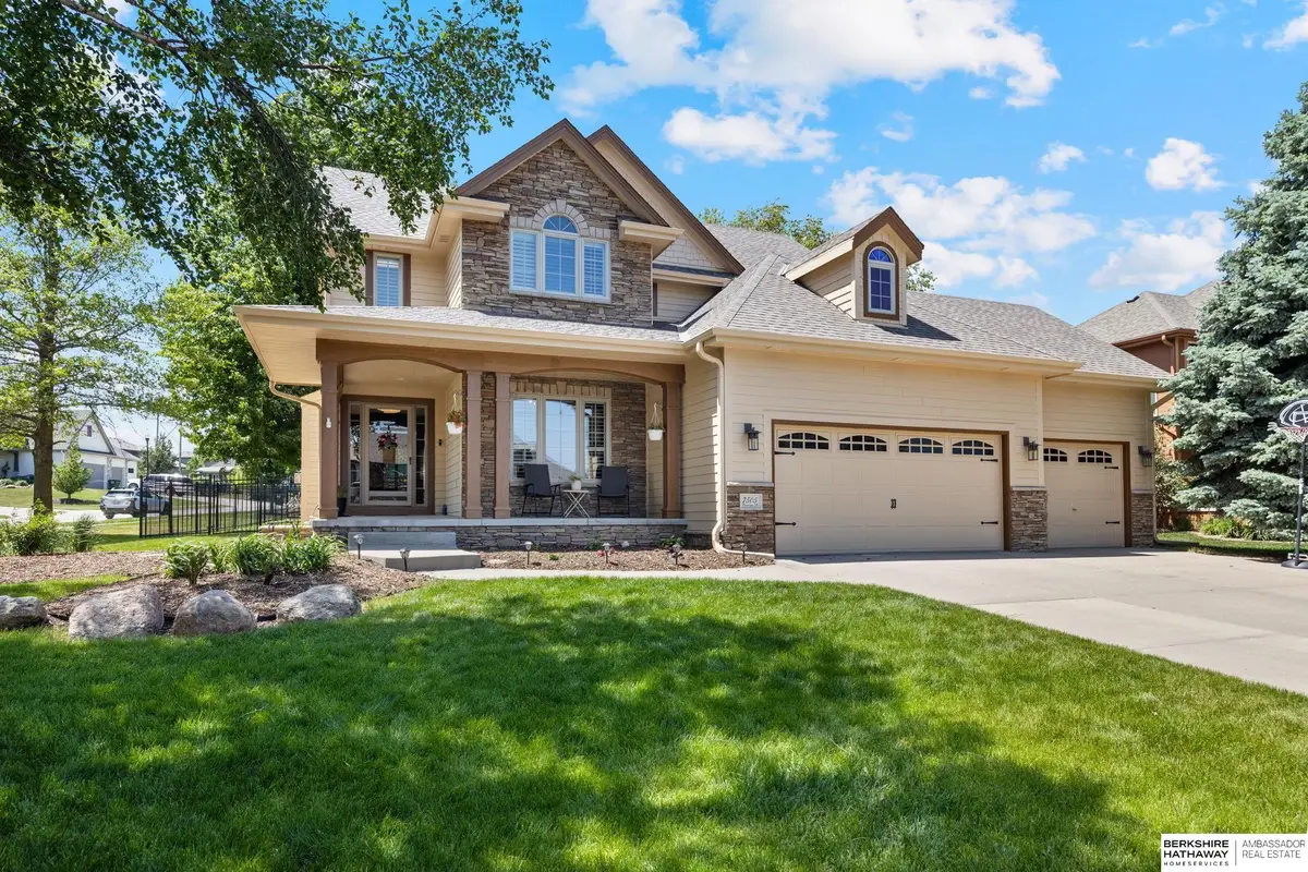 7505 Overview Street, Papillion, NE 68046 - #1