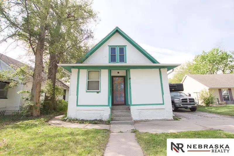 715 W Q Street, Lincoln, NE 68528 - #1