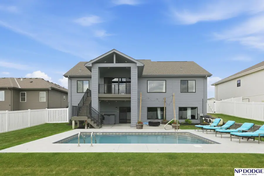 21733 K Street, Elkhorn, NE 68022 - #3