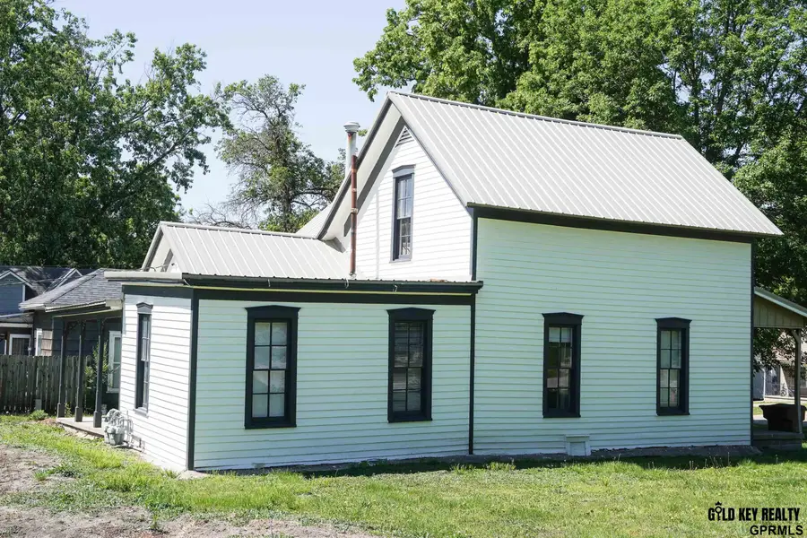 488 N 4th Street, Tecumseh, NE 68450 - #2