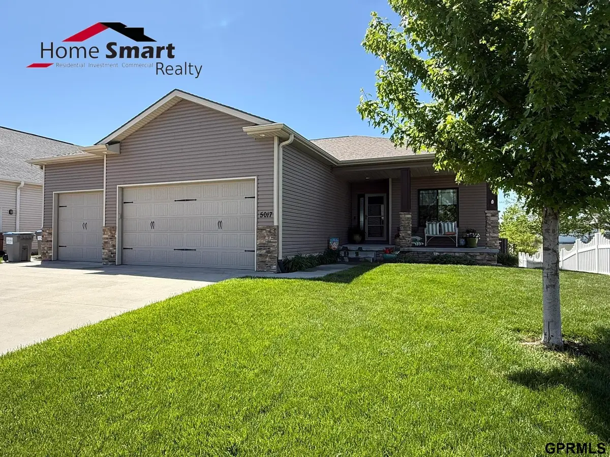 5017 Beckys Way, Lincoln, NE 68514 - #1