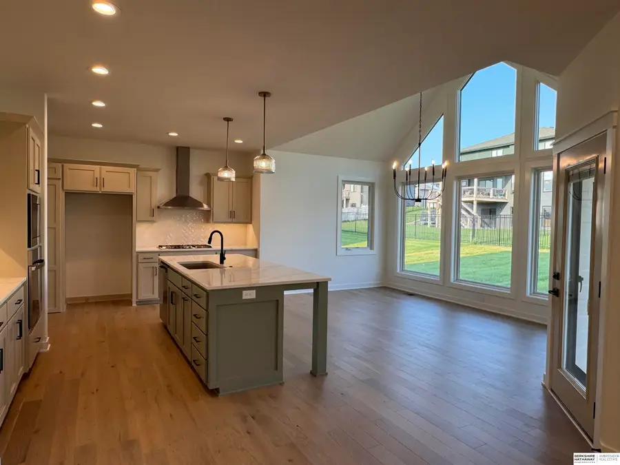 20032 V Street, Omaha, NE 68135 - #2