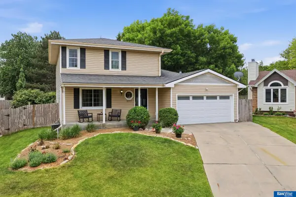 2717 Kipling Circle, Lincoln, NE 68516